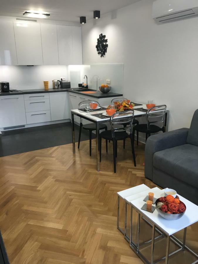 Apartament Emilia Lejlighed Warszawa Eksteriør billede